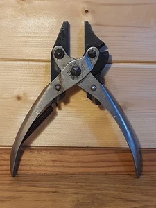 Maun Industries Flat nose Pliers with side cutters no 495-5 ,1/2s" - Picture 1 of 8