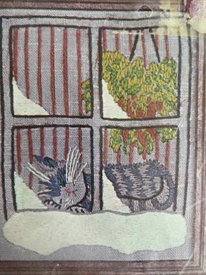 Gatito Dormir en Ventana Nevada Vintage Crewel Kit Vogart Nuevo en Paquete 4.5x5.5 Foto 1 de 4