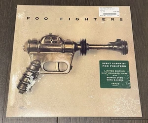 Foo Fighters Limited Edition Mint Color Vinyl + Bonus Disc 30th Anniversary 1995 - Picture 1 of 17