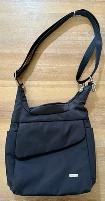 Travelon Bolso Mensajero Clásico Antirrobo Negro RFID Bolsillo Blindado Nuevo con Etiquetas Foto 1 de 4