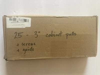 Tiradores de puerta de gabinete, nuevos en bolsa, 26..3 pulgadas con guía y tornillos. Foto 1 de 4