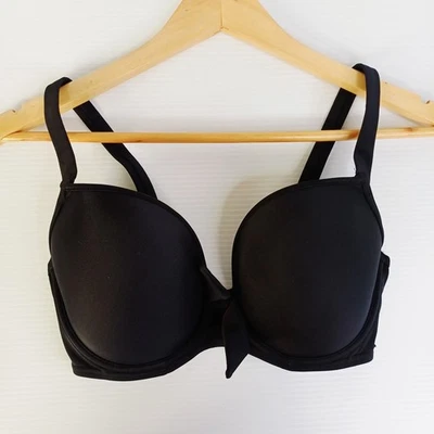 Freya Bra 8F Black TShirt Moulded Cup Underwire Bow Padded - image 1 of 4