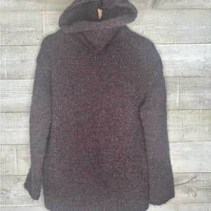 Maglione girocollo COS small100% lana viola - Foto 1 di 3
