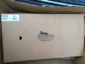 Box of 12 - SB1-CP12 Blank Panel Middle Atlantic - 12PC VTF1 Contract Pack - Afbeelding 1 van 2