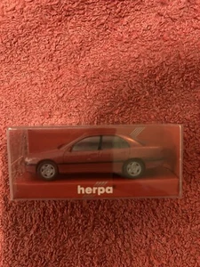 HERPA OPEL OMEGA SALOON MV6 PINK VAUXHALL MODEL 1:87 - Picture 1 of 1