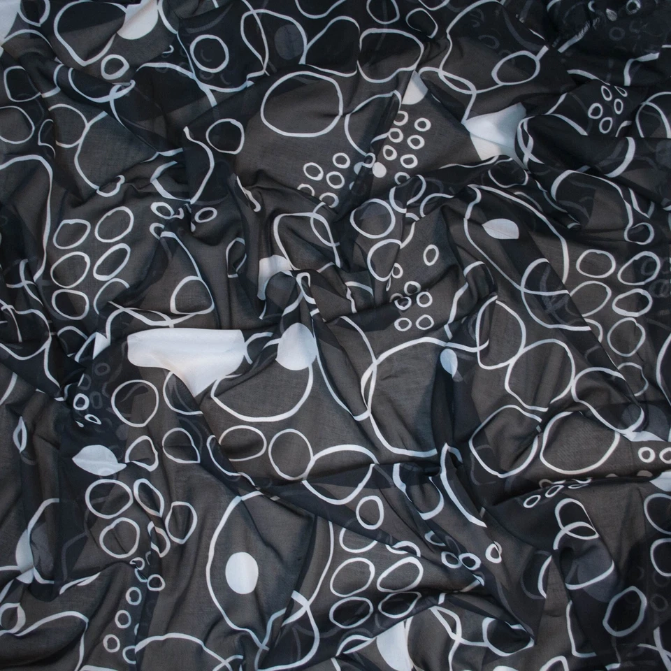 Tela de muselina viscosa de diseñadores. Blanco y negro Made in Italy.  Precio por 1m. Foto 1 de 4