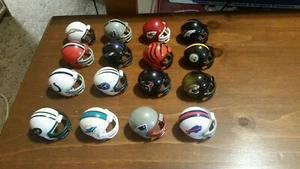 KOMPLETTES NFL MINI HELM SET - Bild 1 von 2