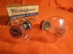 1928-1929-1930-1931-1932-1933 Plymouth: DOS bombillas de faros: #1000 - Imagen 1 de 9
