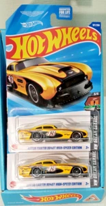 Hot Wheels Aston Martin DB4GT 2 For 1 Deal High-Speed Edition HW Dream Garage - Picture 1 of 7