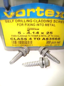 Hex Head Tek Screws 5.4mm x 25mm with Seal QTY 500 in Windspray - Picture 1 of 6