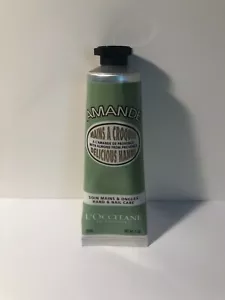 L'Occitane Almond Delicious Hands - Silky-Smooth Cream HAND & NAIL CARE 30ml - Picture 1 of 1