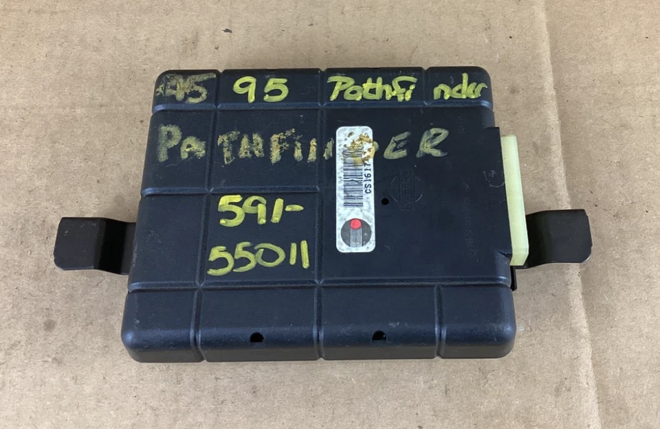 Unidad de módulo de control de freno antibloqueo ABS Nissan Pathfinder 1991-1995 591-55011 Foto 1 de 4