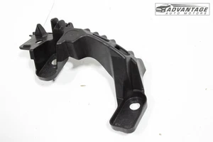 2024 SUBARU CROSSTREK WAGON PARACHOQUES TRASERO DERECHO SOPORTE RIEL OEM - Imagen 1 de 8