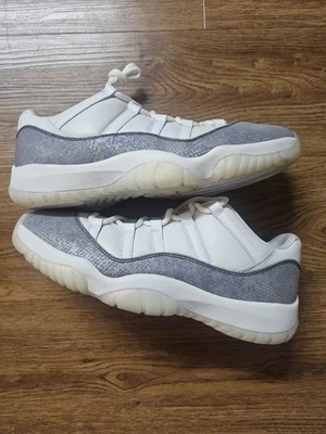 Air Jordan 11 Retro Bajo 'Año de la Serpiente' Talla 13 HQ7000-001 Foto 1 de 4