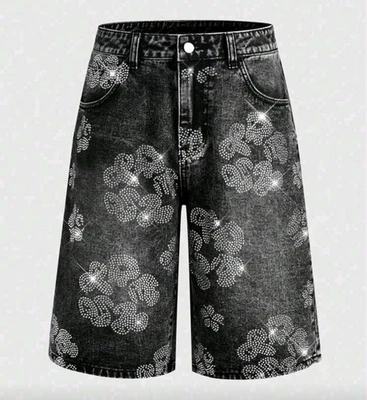 Nuevos Pantalones Cortos Jeans Negros Diamantes Flores Estrás de Lujo para Hombres Alta Calidad Foto 1 de 4