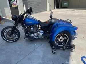 HARLEY DAVIDSON TRIKE 107 FREEWHEELER 07/2017 MODEL STAT PROJECT MAKE AN OFFER - Picture 1 of 17