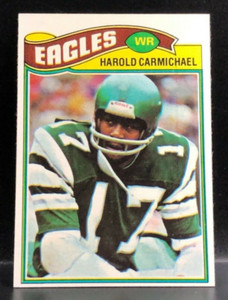 1977 Topps HAROLD CARMICHAEL Card No. 144 Crease-Free NM+ Philadelphia Eagles