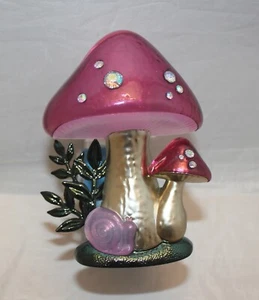 Bath & Body Works Wallflowers Plug In Fragrance Night Light - Mushroom & Snail - Picture 1 of 1