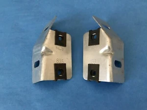 CORVETTE 1985-1987 C4 DEFLECTOR INFERIOR DELANTERO SOPORTES DE ALUMINIO NUEVO - Imagen 1 de 2