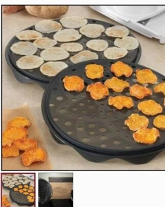 The Pampered Chef Microwave Potato Chip maker, #1241 - Picture 1 of 2
