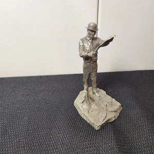 Franklin Mint The Tobacco Grower Men and Women Who Built America Ron Hinote 1978 - Picture 1 of 5