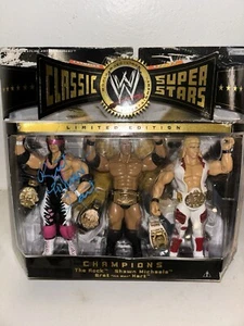 Bret Hart SIGNIERTES AUTOGRAMM WWE JAKKS The Rock Shawn Michaels Actionfigur - G - Bild 1 von 7