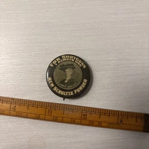 Super Rare! Schultze Gun Powder Annie Oakley Pin Picture Button Hunting Adv. - Picture 1 of 5