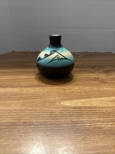 Vaso ceramica Navajo sud-occidentale firmato artista fatto a mano decorazione tribale indiana - Foto 1 di 8