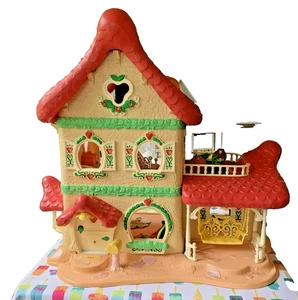 1983 Strawberry Shortcake Berry Happy Home Dollhouse, dolls,clothing & access - Picture 1 of 12