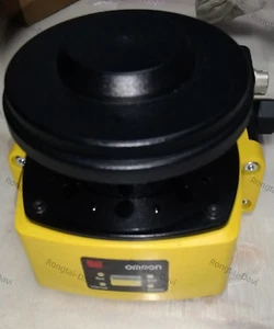 Escáner láser Omron OS32C-SP1 usado funcionalmente intacto - Imagen 1 de 4