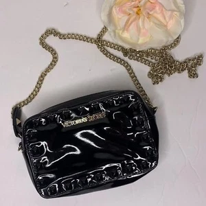 Victoria's Secret Glossy Black Cross Body Bag with Gold Chain Strap EUC - Picture 1 of 6