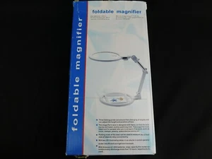 Lente d'ingrandimento pieghevole con luce lente d'ingrandimento LED portatile - Foto 1 di 6