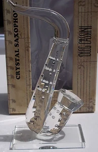 SAXOFÓN DE CRISTAL TRANSPARENTE OLEG CASSINI CON SOPORTE. NUEVO EN CAJA. 6 pulgadas de alto. - Imagen 1 de 6