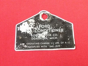 Ford Air Conditioner Operating Charge Tag 2 1/4 lbs Freon - Picture 1 of 2