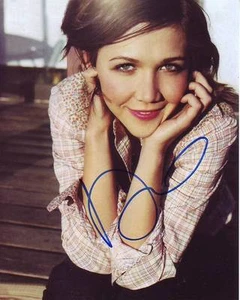 Maggie Gyllenhaal Signed Autographed 8x10 Photograph - Picture 1 of 1