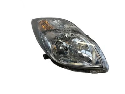 Frontscheinwerfer Toyota Yaris XP9 Hauptscheinwerfer rechts 81130-0D350 - Bild 1 von 4