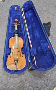 Stentor Student Violin with Bow and Case Ideal for Beginners - #3101 - Picture 1 of 4