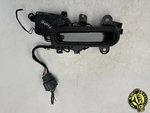 Jaguar 2014-2024 tipo F puerta pasajero derecho manija exterior con llave menos negro - Imagen 1 de 8