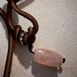 Handmade Rose Quartz & Crystal Bead Pendant Necklace on Chunky Leather Knotted - Picture 1 of 5