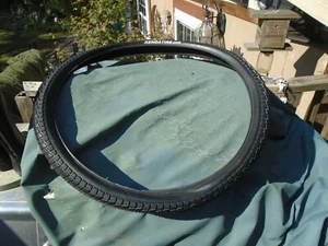 Kenda Small Block Eight 27.5x1.95 MTB/Hybrid/Gravel Bike Tire Wire Bead - Picture 1 of 4