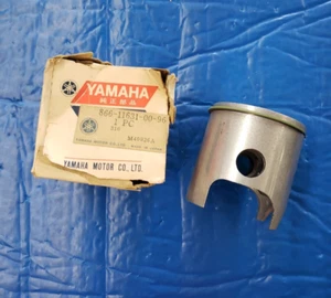 866-11631-00-96 YAMAHA SNOWMOBILE PISTON & RING 1974 GP433 68mm STD VINTAGE NOS - Bild 1 von 5