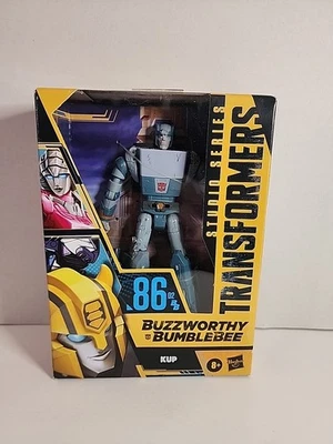 Transformers Buzzworthy Bumblebee Studio Series Kup 86-02 Hasbro 2022 - Image 1 of 4
