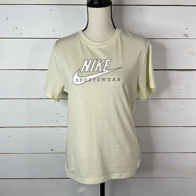 Nueva camiseta Nike Cotton Heritage manga corta desierto polvo amarillo para mujer grande Foto 1 de 4