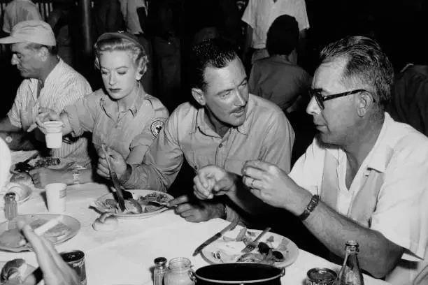 Productor William Perlberg, actores Deborah Kerr y William Holden - Foto 4x6 Foto 1 de 1