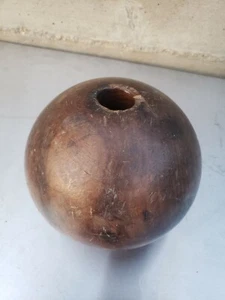Great antique hardwood ball, sports? - Picture 1 of 8