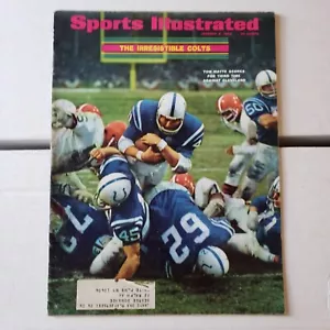 TOM MATTE Sports Illustrated Magazine JAN 1969 Baltimore Colts Football GOOD+ - Picture 1 of 3