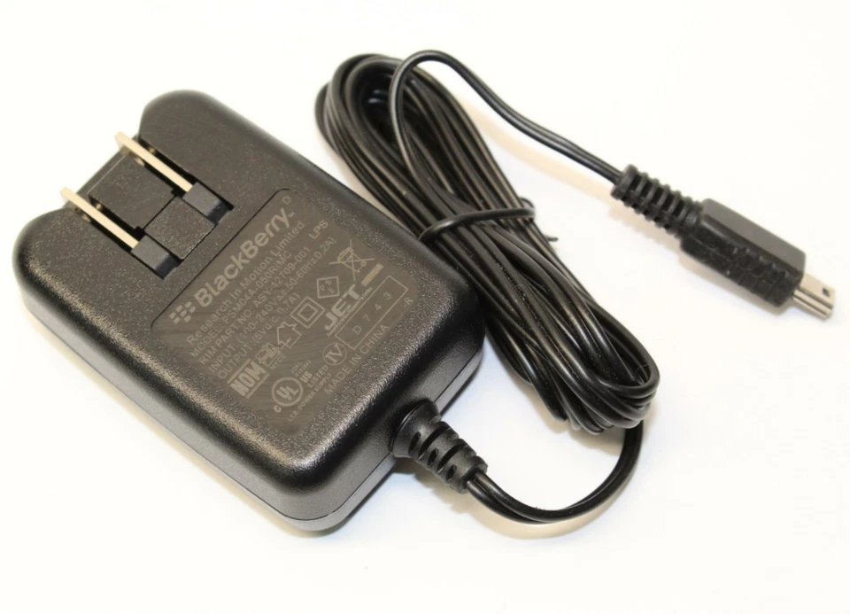 BlackBerry PSM04A-050RIMC Cellphone Charger Adapter 5VDC 0.7A Power Supply - Image 1 of 1