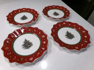 VILLEROY BOCH TOY'S DELIGHT LOT OF 4 SALAD PLATES - Picture 1 of 3