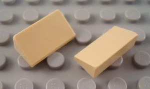 New LEGO Lot of 2 Tan 1x2x2/3 Mini Slope Pieces from 79109 9516 - Picture 1 of 1