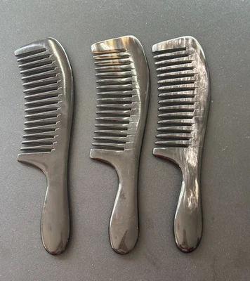 US Local 100% Natural Anti Static Buffalo Horn Small Comb (Wide Tooth) - Gift - Image 1 of 2